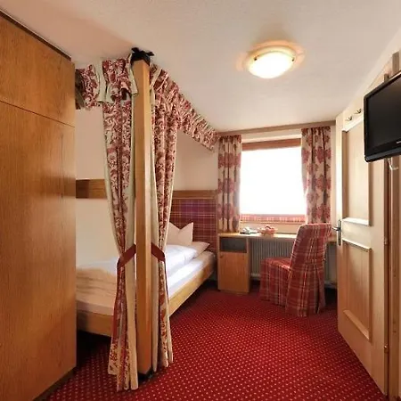 Haus Küng Frühstückspension Zürs