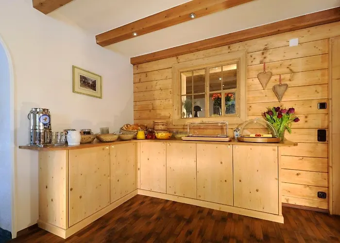 Frühstückspension Haus Küng 3*