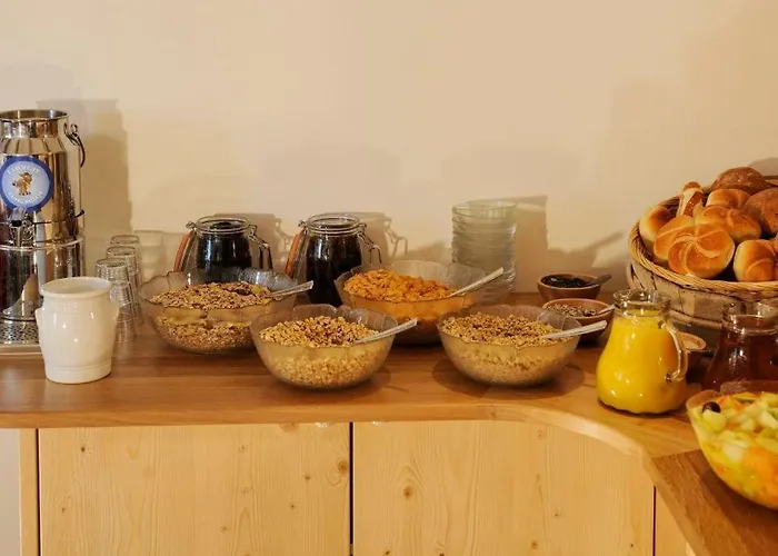 Haus Kueng Bed & Breakfast Zürs